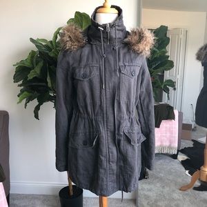 Grey fur trimmed utility jacket : LOFT XS